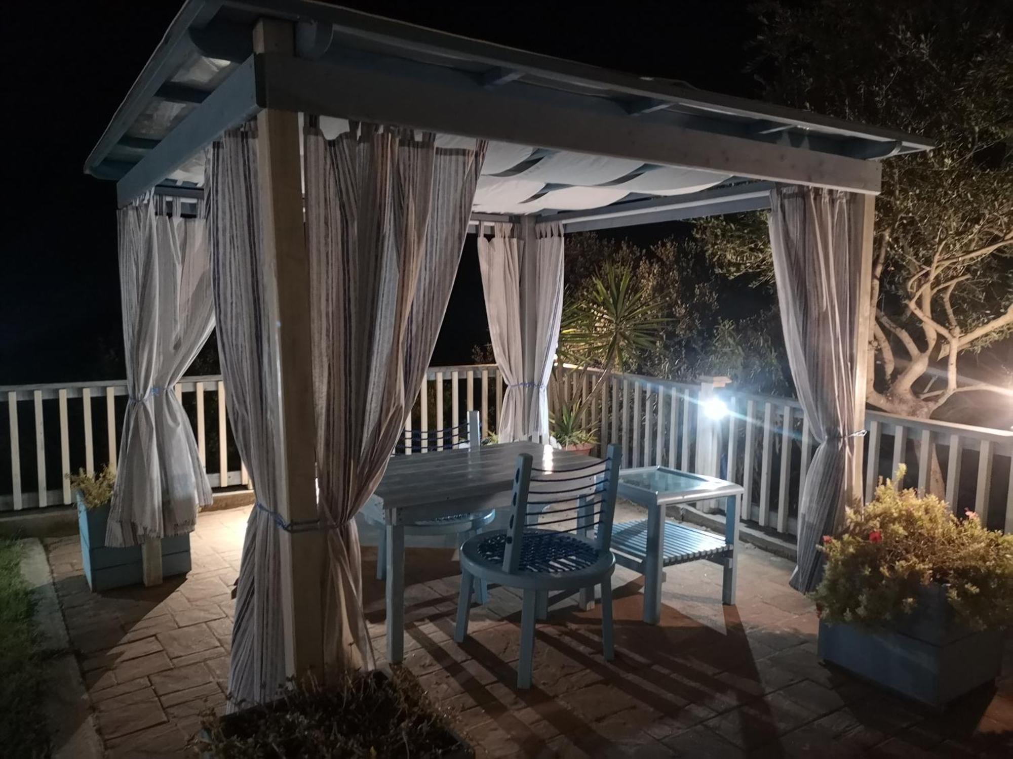 Nel Verde Del Villaggio - Casetta Celeste ゴンネーザ エクステリア 写真